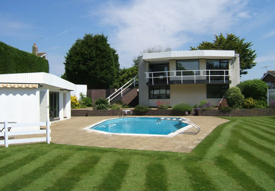 On the market: 1960s grade II-listed Vista Point by Patrick Gwynne in Angmering, West Sussex