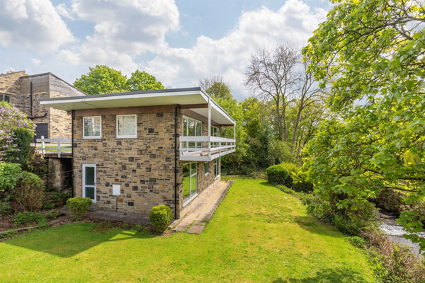 1960s midcentury modern house in Keighley, West Yorkshire