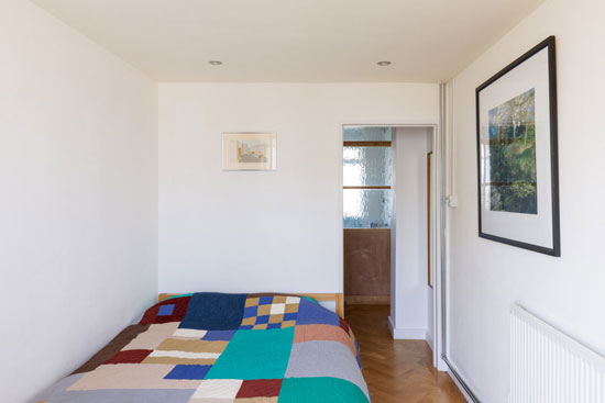 Apartment in 1930s Wells Coates Embassy Court building in Brighton, East Sussex