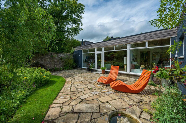 18. 1960s midcentury modern house in Gifford, East Lothian