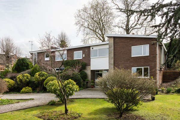 19. 1960s Fred Taylor modern house in Knottingley, West Yorkshire