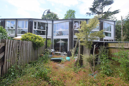 In need of renovation: 1960s Span House on the Templemere Estate, Weybridge, Surrey