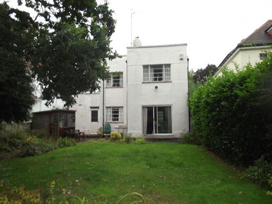 1930s art deco property in Wollaton Vale, Nottingham