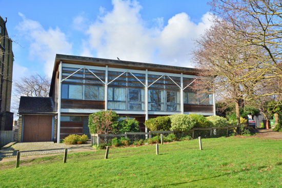 1960s Ted Keen modern house in Blackheath, London SE3