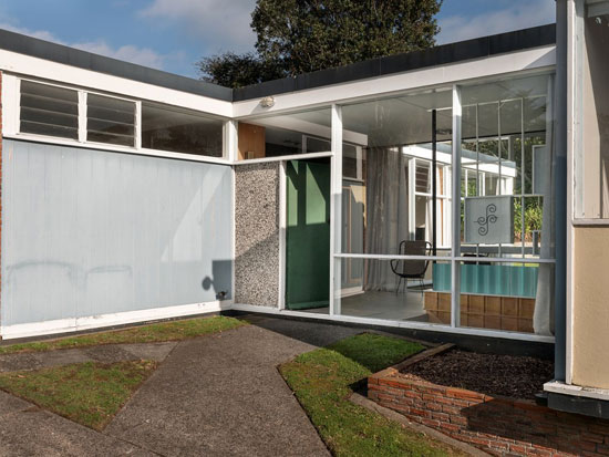 Midcentury modern Wilson House in Whanganui, New Zealand