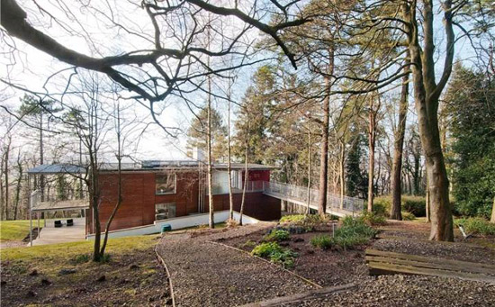 Niall McLaughlin-designed Jacob’s Ladder modernist property in Chinnor, Oxfordshire