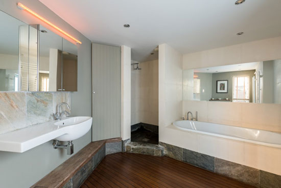 Will Caradoc-Hodgkins-designed conversion in Twickenham, south west London