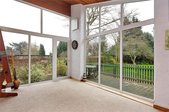 1960s architect-designed property in Wanlip, Leicestershire