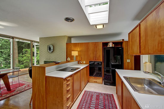 1960s midcentury modern property in Edmonds, Washington, USA