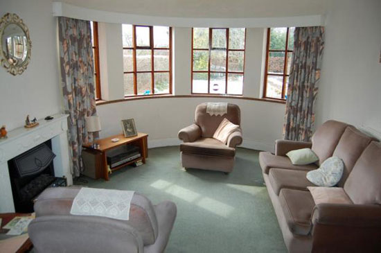 Three-bedroom 1930s art deco house in Wakefield, West Yorkshire