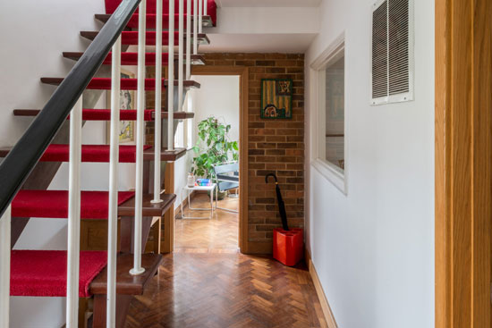 1960s modern house in Chislehurst, Kent