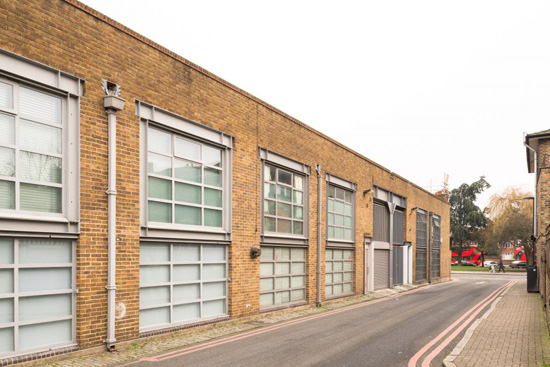 Warehouse conversion: Ashley Isham-designed property in lower Holloway, London N7