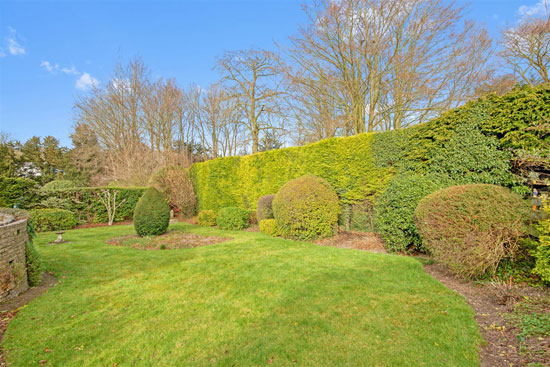 1960s modern house in Ware, Hertfordshire