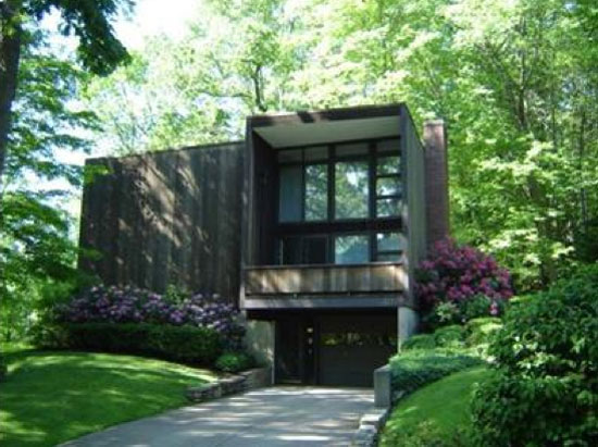 warren1 Gustavo da Roza-designed Expo 67 house in Warren, Warren County, Pennsylvania, USA