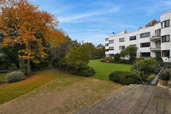 Apartment in the 1930s William Bryce Binnie-designed art deco West Hill Court, London N6