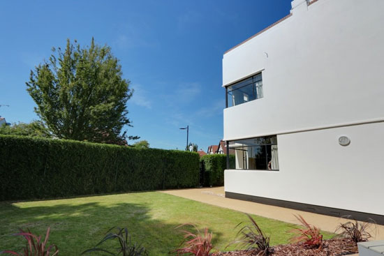 1930s art deco: Douglas Niel Martin-Kaye-designed property in Westcliff-On-Sea, Essex