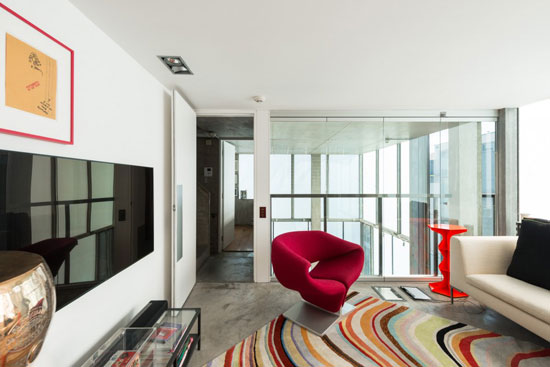 William Russell-designed contemporary modernist property in London E2