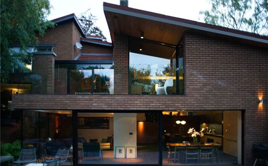 1970s Frazer Crane modernist property in Wilmslow, Cheshire