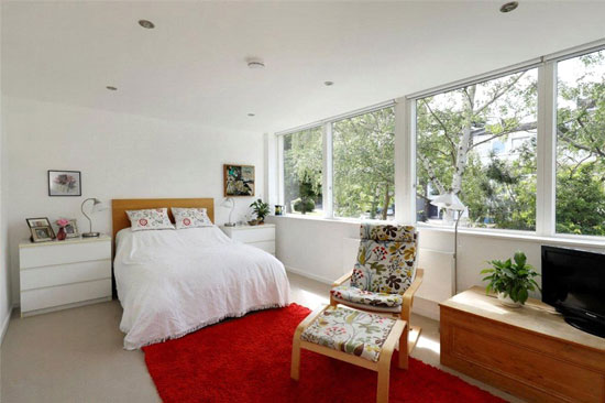 1960s modernist townhouse in Wimbledon, London SW19