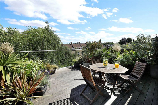 1960s modernist townhouse in Wimbledon, London SW19