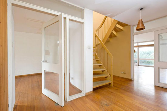 wim4 1960s four bedroom architect-designed property in London SW19
