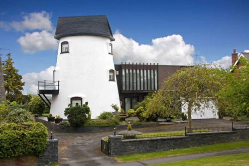 wind1 1970s windmill house in Kirkham, near Blackpool, Lancashire