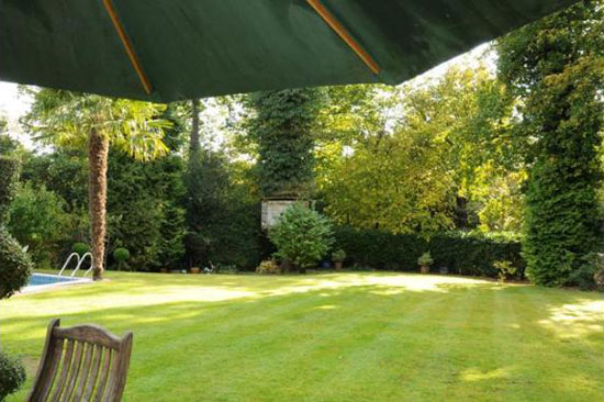 wood4 1970s three-bedroomed detached house in Woodham, Surrey