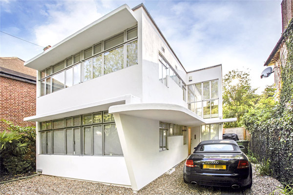 1930s Connell, Ward and Lucas modernist house in Worcester Park, Kingston Upon Thames, Surrey