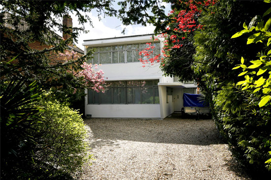 1930s Connell, Ward and Lucas modernist house in Worcester Park, Kingston Upon Thames, Surrey