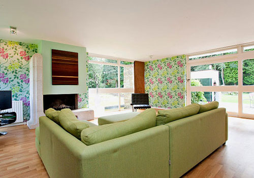 worp5 Eric Ambrose-designed Gateway House in Worplesdon, Guildford, Surrey