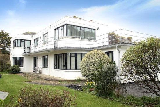 Four-bedroom 1930s art deco property in Rustington, West Sussex