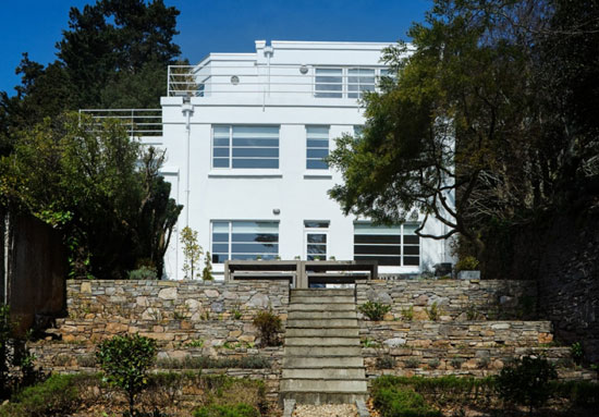 Five-bedroom 1930s modernist property in Torquay, Devon