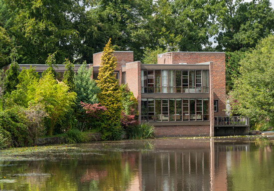1970s Royston Summers-designed modernist property on Lakeside Drive, Esher, Surrey