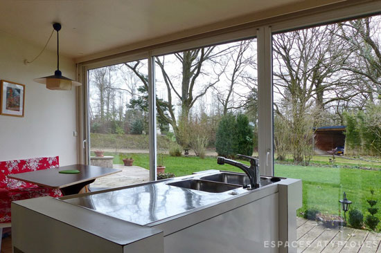 1970s modernist property in Rambouillet, near Paris, France
