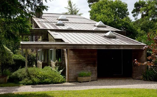1970s Hal Moggridge-designed Youlbury House in Oxford, Oxfordshire